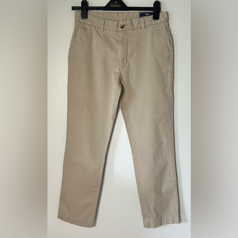 Vineyard vines khaki pants